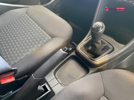 2026-Volkswagen-Polo-Vivo-14-Xpress-Panel-Van_11
