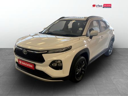 2025-Toyota-Starlet-Cross-15XS_11