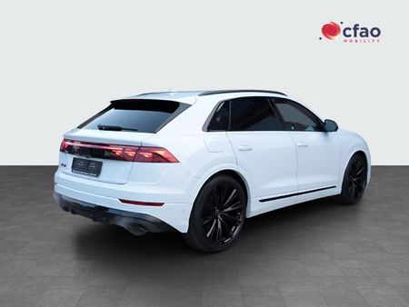 2026-Audi-SQ8-Quattro-Auto-Black-Edition-373kw_1