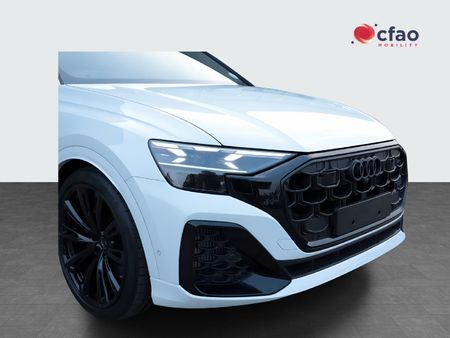 2026-Audi-SQ8-Quattro-Auto-Black-Edition-373kw_3