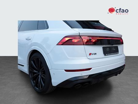 2026-Audi-SQ8-Quattro-Auto-Black-Edition-373kw_8