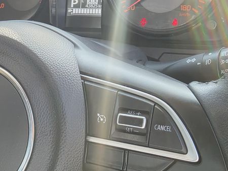2024-Suzuki-Jimny-15-GLX-AllGrip-5-Door-Auto_9