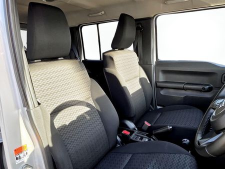 2024-Suzuki-Jimny-15-GLX-AllGrip-5-Door-Auto_15