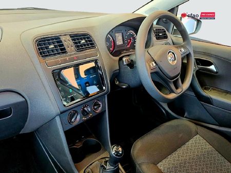 2026-Volkswagen-Polo-Vivo-14-Life_13