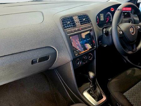 2026-Volkswagen-Polo-Vivo-16-Life_13