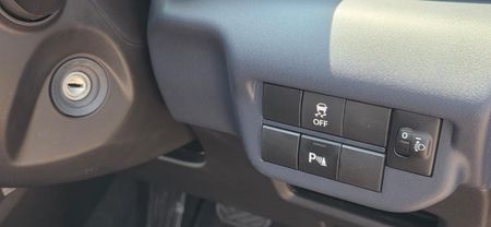 2026-Suzuki-Baleno-15-GL_13