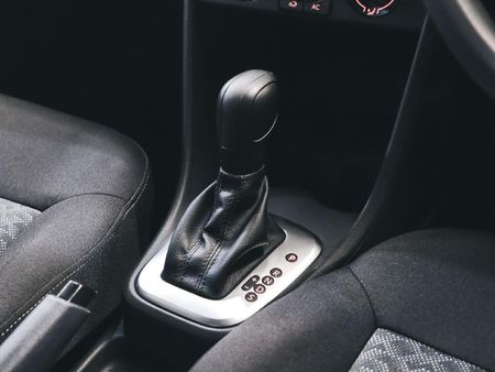 2026-Volkswagen-Polo-Vivo-16-Life_19