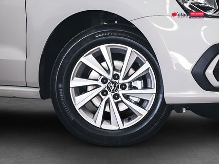2026-Volkswagen-Polo-Vivo-16-Life_2