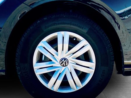 2026-Volkswagen-Polo-10-TSI_8