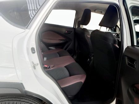 2026-Suzuki-Fronx-15-GL_11