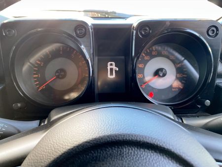 2024-Suzuki-Jimny-15-GLX-AllGrip-5-Door_10