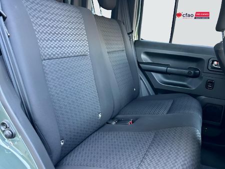 2024-Suzuki-Jimny-15-GLX-AllGrip-5-Door-Auto_11