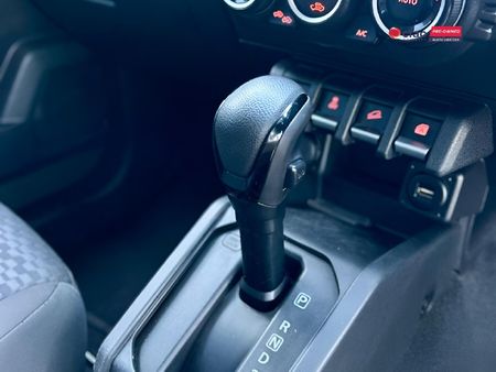 2024-Suzuki-Jimny-15-GLX-AllGrip-5-Door-Auto_17