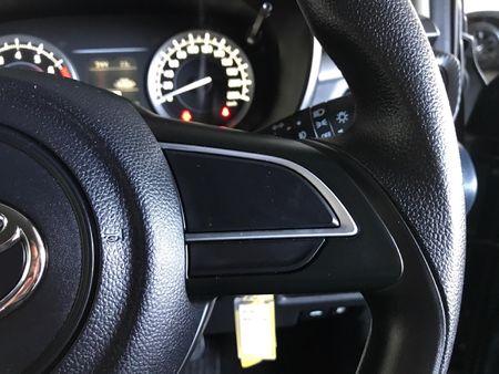 2025-Toyota-Starlet-15-XS-Auto_9