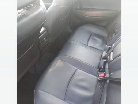 2025-Toyota-Corolla-Cross-18-XS_18