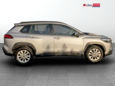 2025-Toyota-Corolla-Cross-18-XS_2