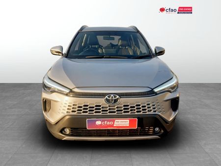 2025-Toyota-Corolla-Cross-18-XS_3