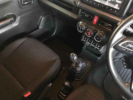 2024-Suzuki-Jimny-15-GLX-AllGrip-5-Door_11