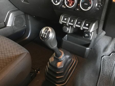 2024-Suzuki-Jimny-15-GLX-AllGrip-5-Door_12