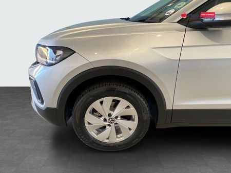 2026-Volkswagen-T-Cross-10-TSI-Auto_9