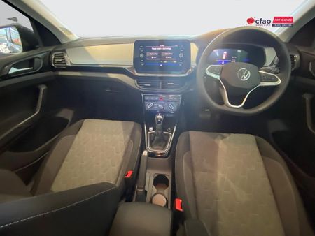 2026-Volkswagen-T-Cross-10-TSI-Auto_10