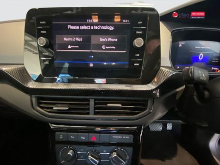 2026-Volkswagen-T-Cross-10-TSI-Auto_15