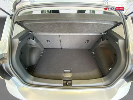 2026-Volkswagen-T-Cross-10-TSI-Auto_17