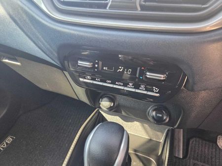 2025-Suzuki-Baleno-15-GL-Auto_15