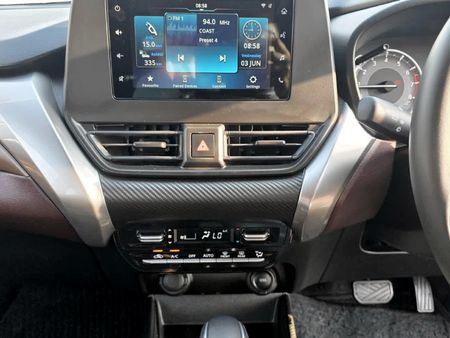 2025-Suzuki-Fronx-15-GL-Auto_13