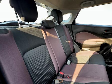 2025-Suzuki-Fronx-15-GL-Auto_16