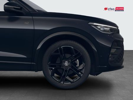 2026-Volkswagen-Tiguan-14TSI-R-Line_7