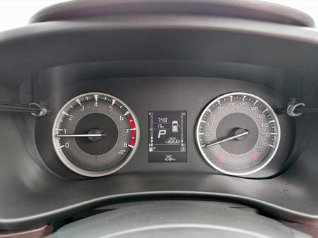 2026-Suzuki-Fronx-15-GL_11