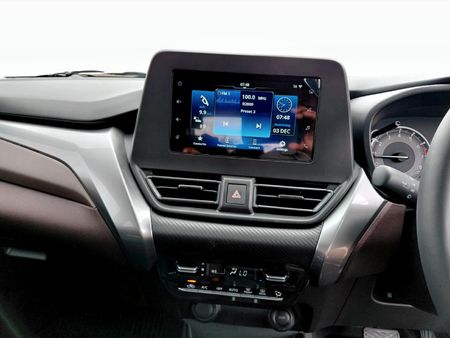 2026-Suzuki-Fronx-15-GL_12