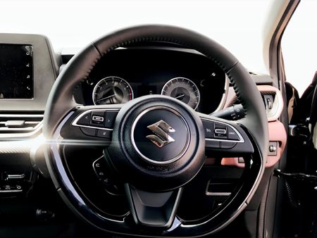 2026-Suzuki-Fronx-15-GL_12