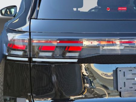 2026-Volkswagen-Tiguan-14TSI-R-Line_9