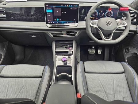 2026-Volkswagen-Tiguan-14TSI-R-Line_13