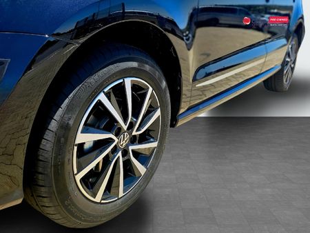 2026-Volkswagen-Polo-Vivo-16-Life_9