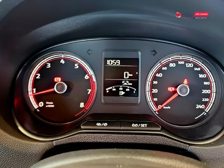 2026-Volkswagen-Polo-Vivo-16-Life_15