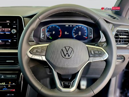 2026-Volkswagen-T-Cross-10-TSI-R-Line-Auto_10