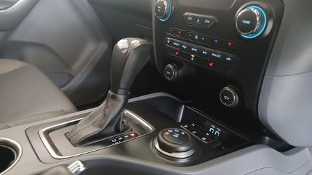 2019-Ford-Everest-32-TDCi-LTD-4x4-Auto_11