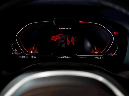 2022-BMW-X3-M40i_10