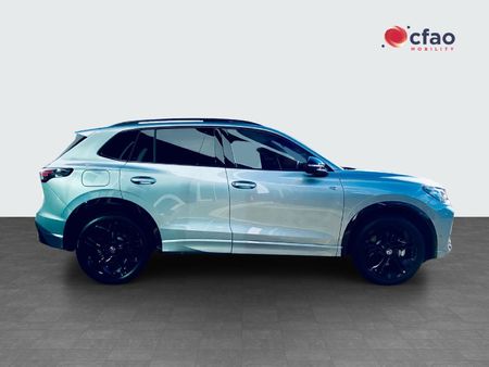 2026-Volkswagen-Tiguan-14TSI-R-Line_6
