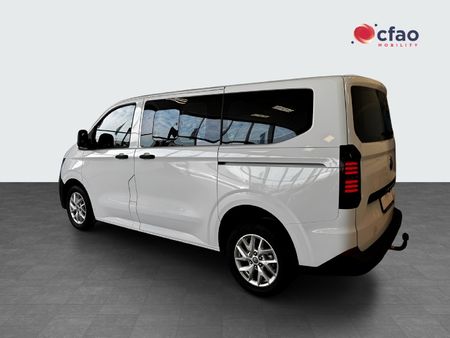2026-Volkswagen-Transporter-Crew-Bus-20TDI-Auto-4M-125kW-5-Seat_11