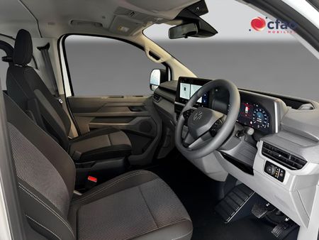 2026-Volkswagen-Transporter-Crew-Bus-20TDI-Auto-4M-125kW-5-Seat_16