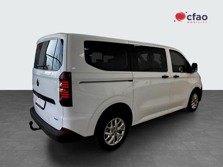 2026-Volkswagen-Transporter-Crew-Bus-20TDI-Auto-4M-125kW-5-Seat_2