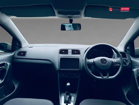 2026-Volkswagen-Polo-Vivo-16-Life_7