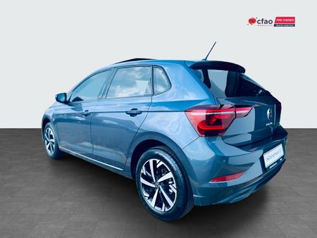 2026-Volkswagen-Polo-10-TSI-Life_3
