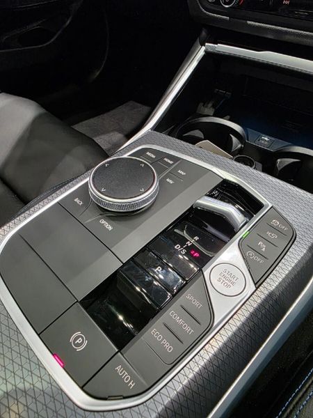 2026-BMW-3-Series-M340i-xDrive-M-Sport-Pro-Auto_14