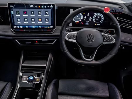 2026-Volkswagen-Tiguan-20-TSI-R-Line-4Motion-Auto_13