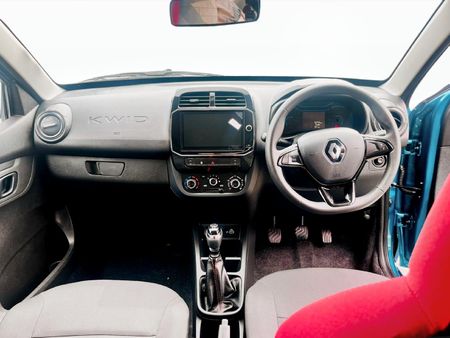 2025-Renault-Kwid-10-Techno_9